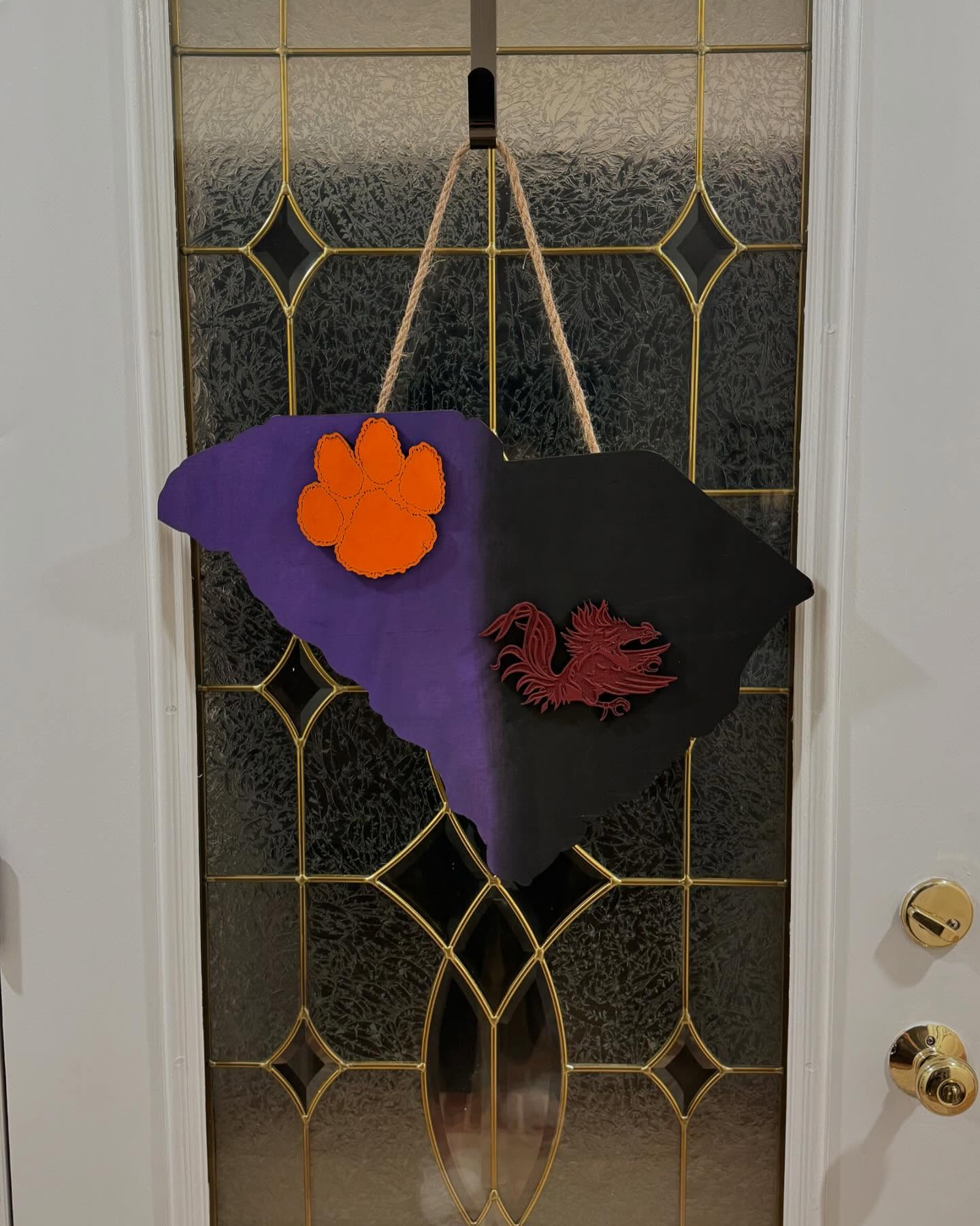 House divided decor